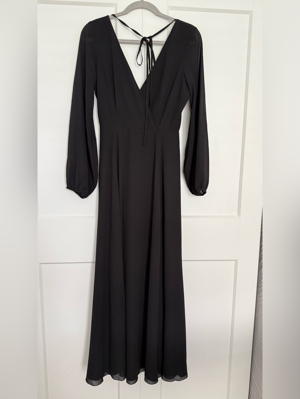Yumi Kim Black Long Sleeve V-Neck Maxi Dress with Back Tie